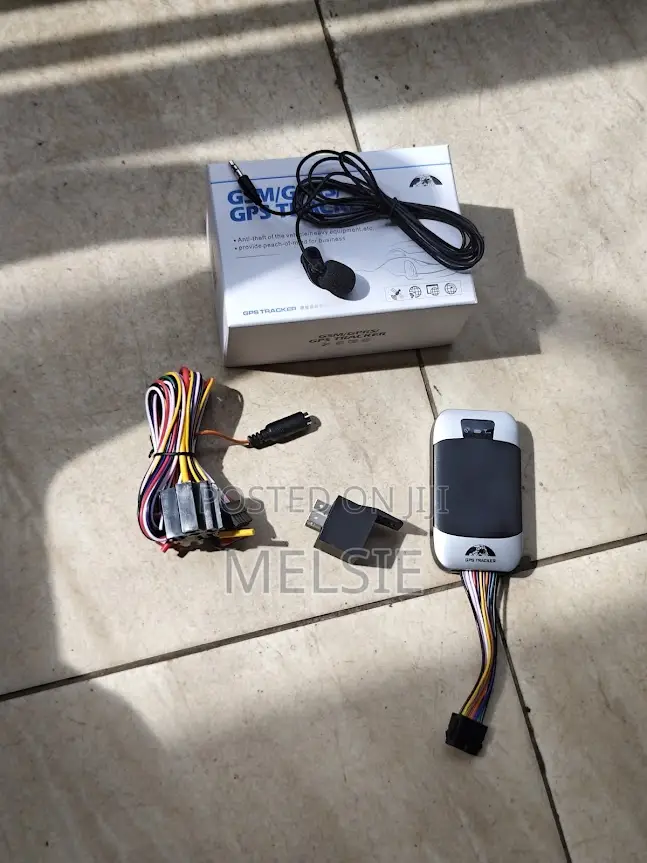 Tk303 GPRS GPS Car Tracker With Engine Cut Off Real Time Tracking