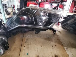 Prado 160 Headlight