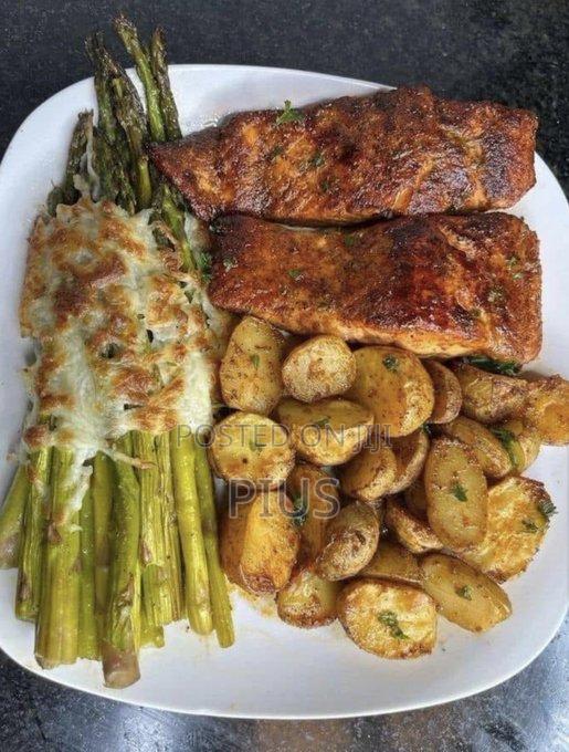 Salmon and Asparagus