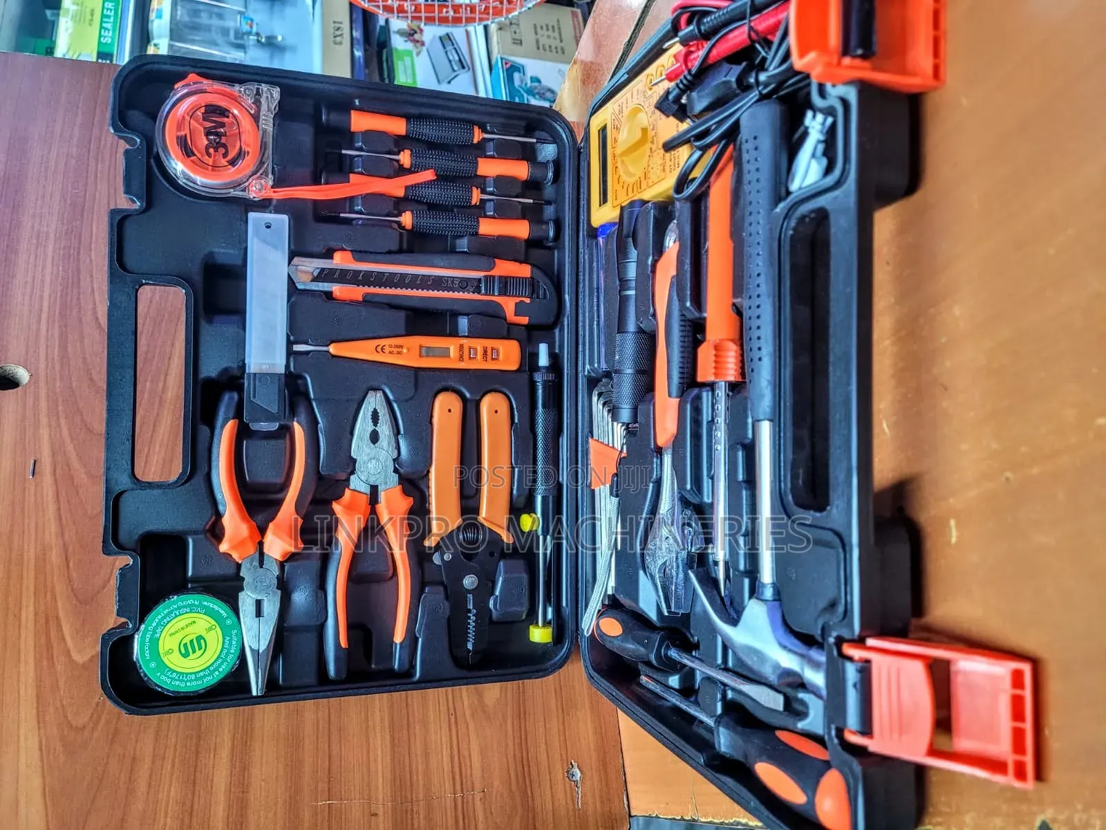 35 Pieces Mechanical Toolkit