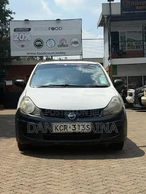Nissan Advan 2011 White