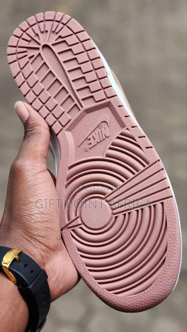 Nike Dunk Low Rose Whisper Sneakers for Ladies - thumbnail 3