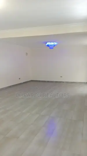 5bdrm Maisonette in Utawala for rent
