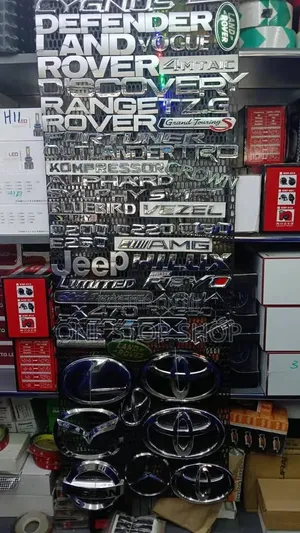 Different Car Emblem,Badges and Logos in Different Prices