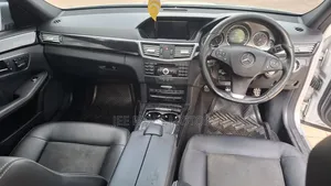 Mercedes-Benz E250 2012 Silver