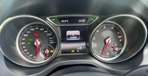 Mercedes-Benz GLA-Class 2019 White