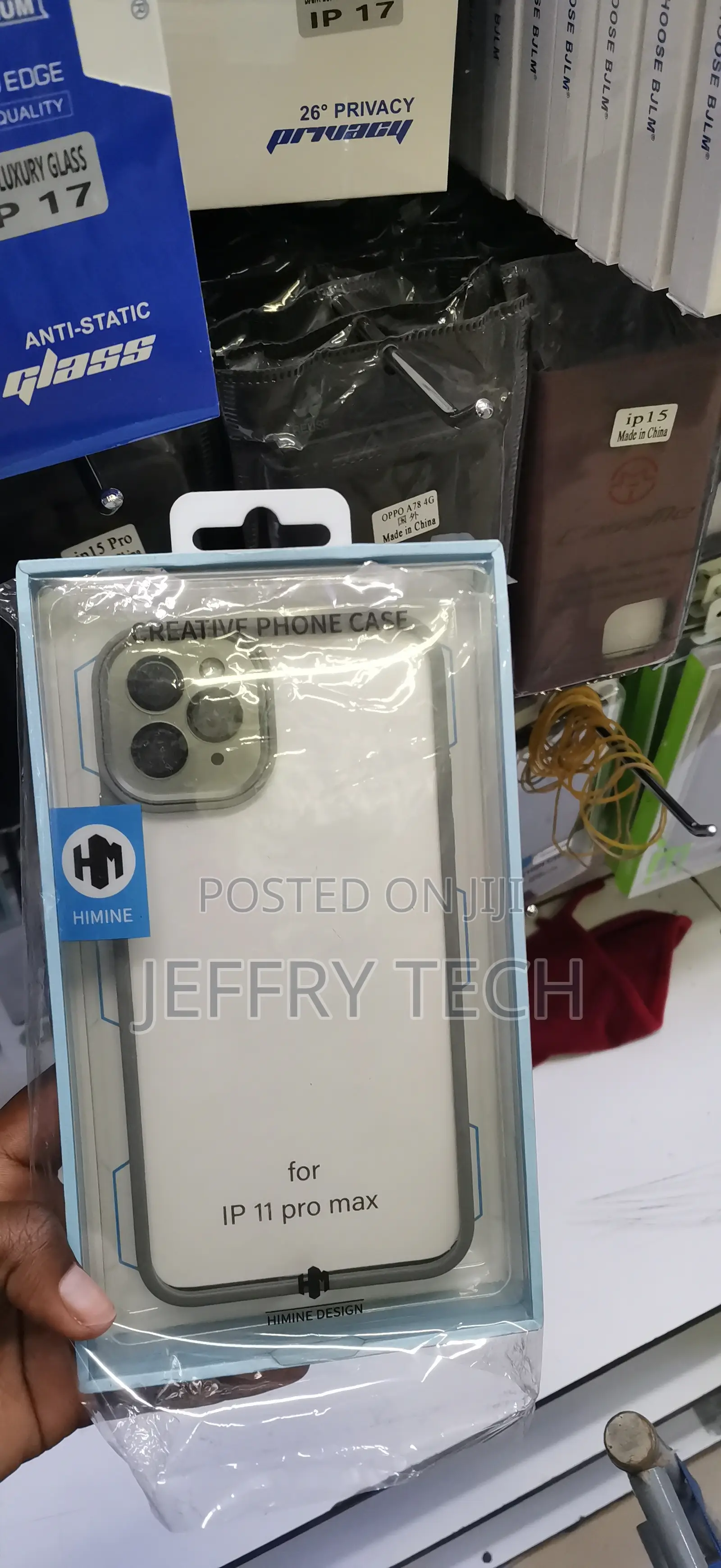 iPhone 11 Pro Max Featuring a Clear Back and Colored Bumper.