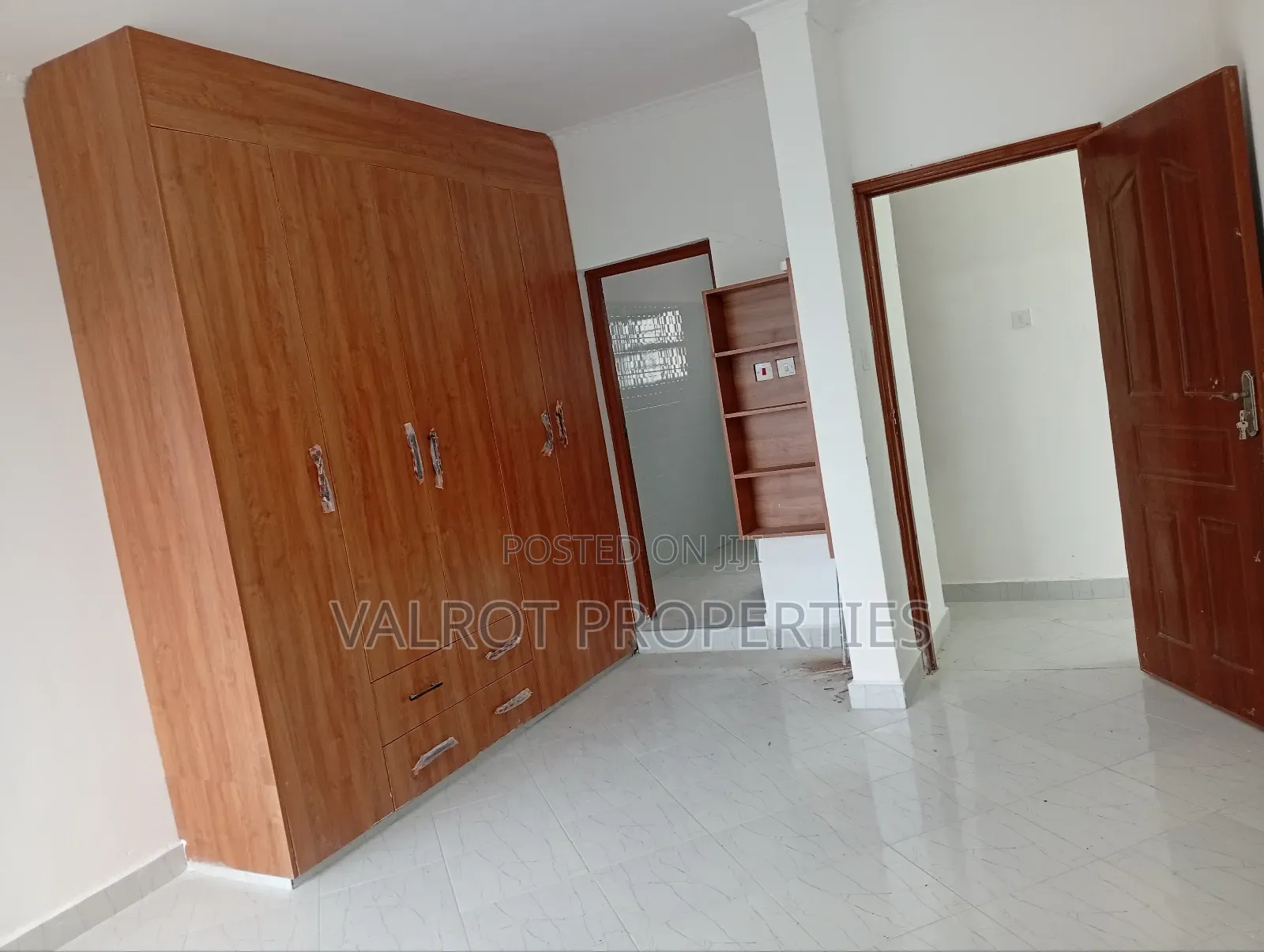 4bdrm Bungalow in Kibiku for sale