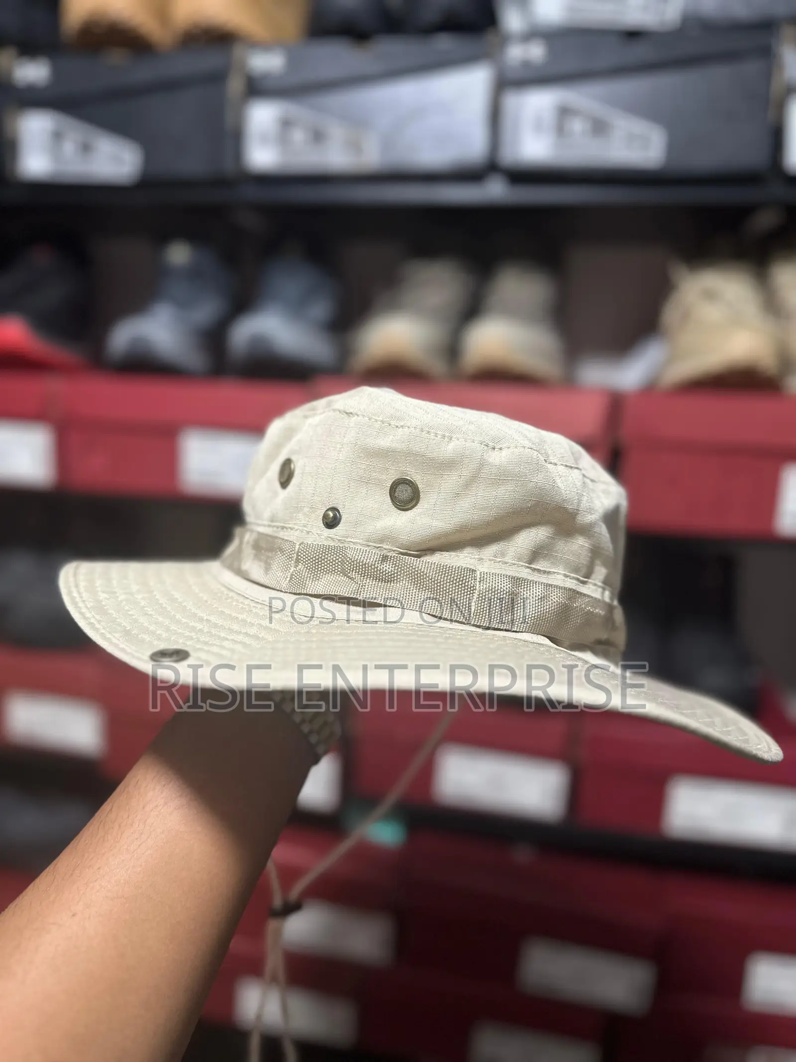 Outdoor/Safari Bucket Hat - Beige