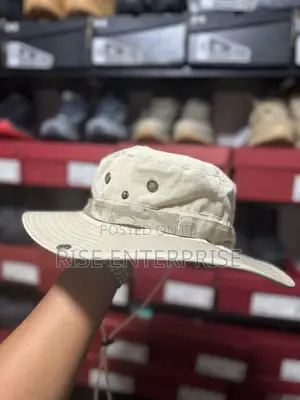 Outdoor/Safari Bucket Hat - Beige