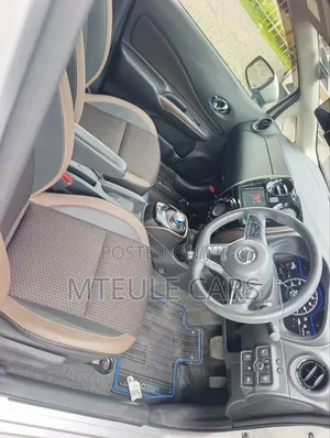 Nissan Note 2018 Silver