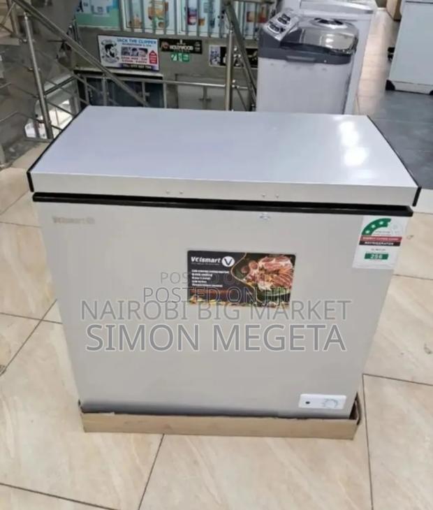 White New Volsmart 150l Freezer