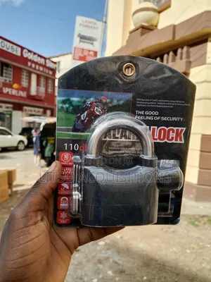 Motion Sensor Alarm Lock With a 110db Siren and Hardened Steel Shackle