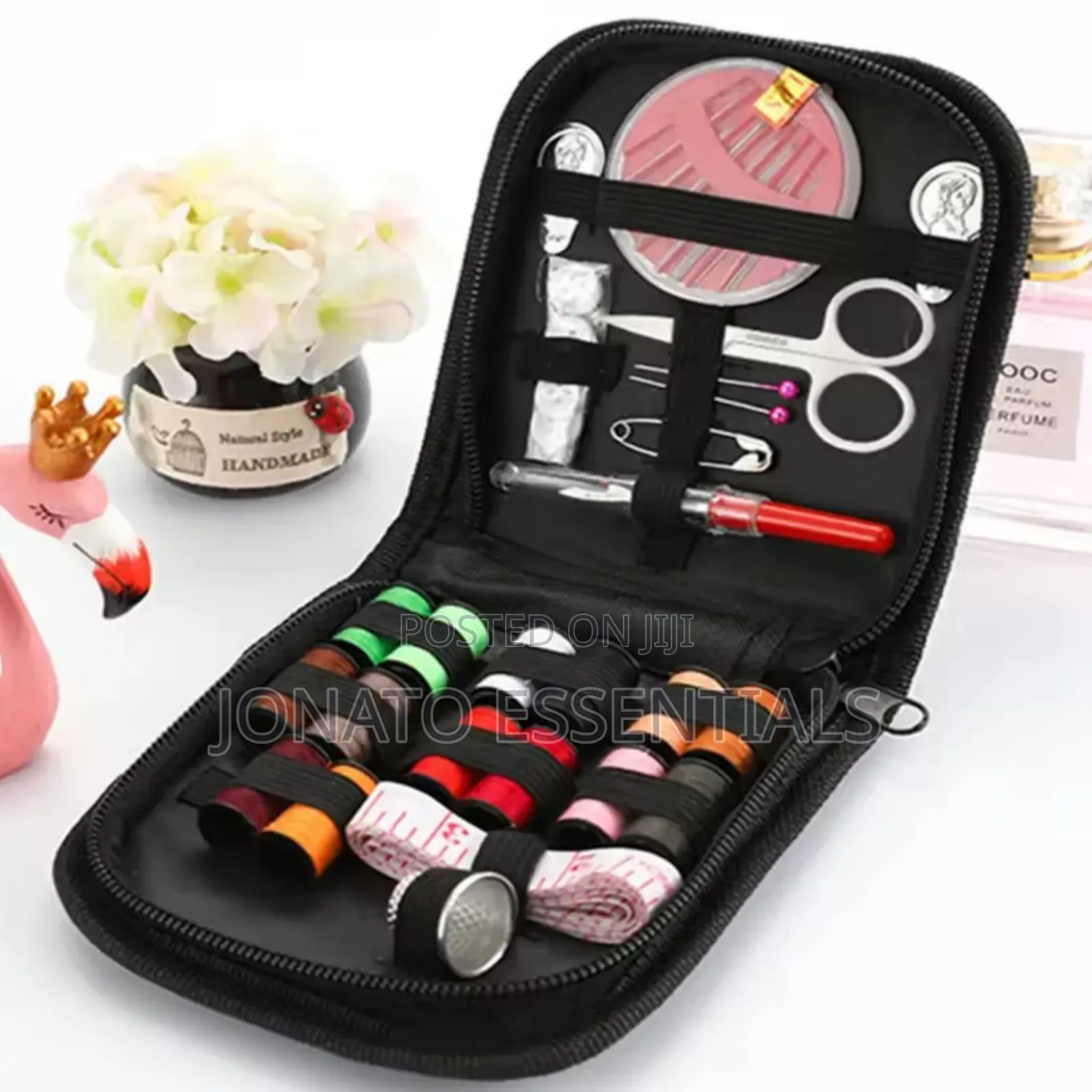 Portable 27-piece Sewing Kit Needle Thread Travel Box