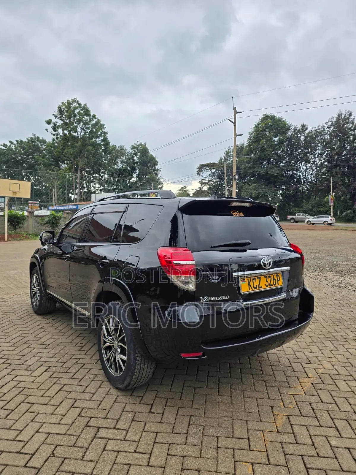 Toyota Vanguard 2013