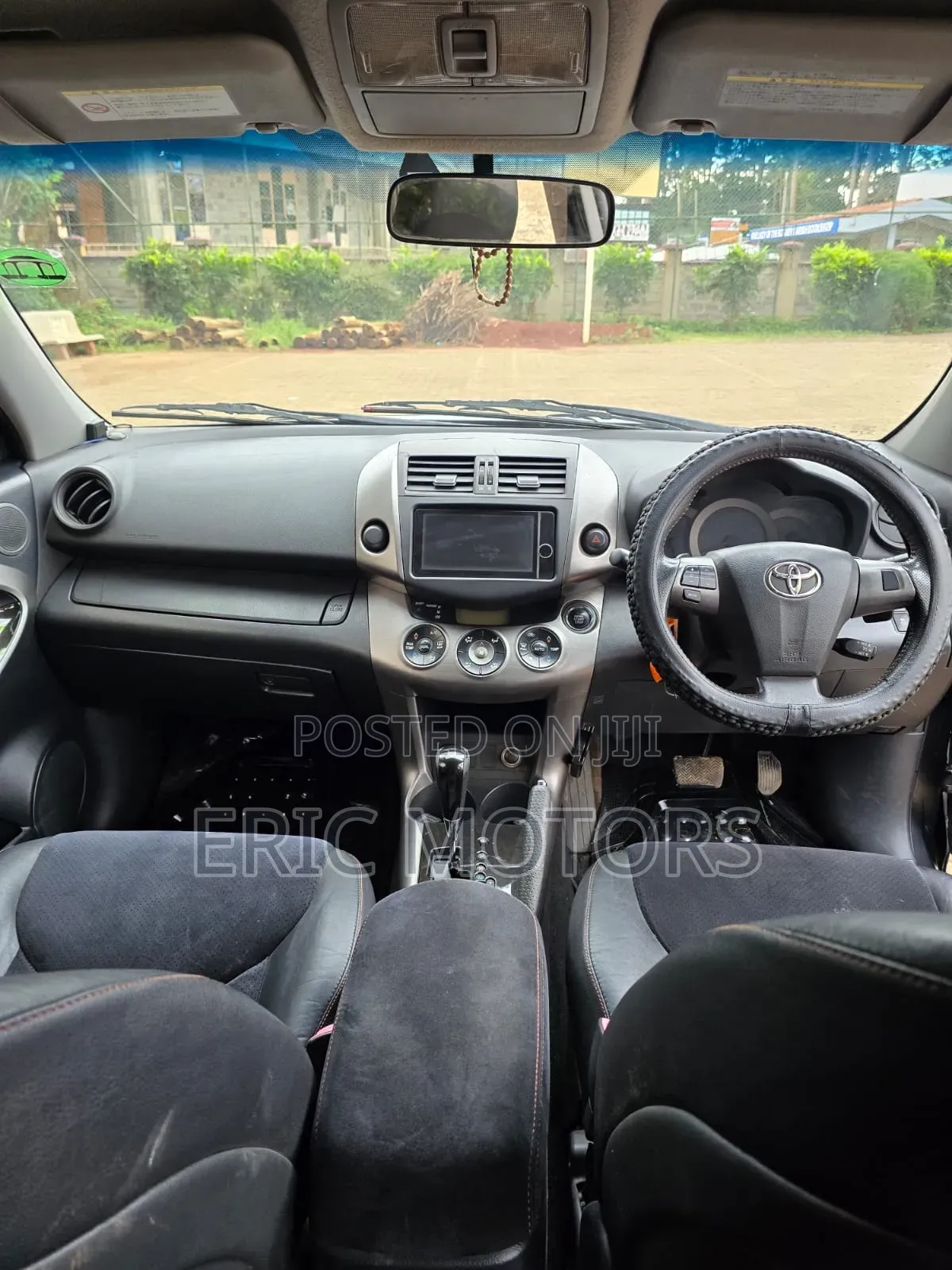 Toyota Vanguard 2013