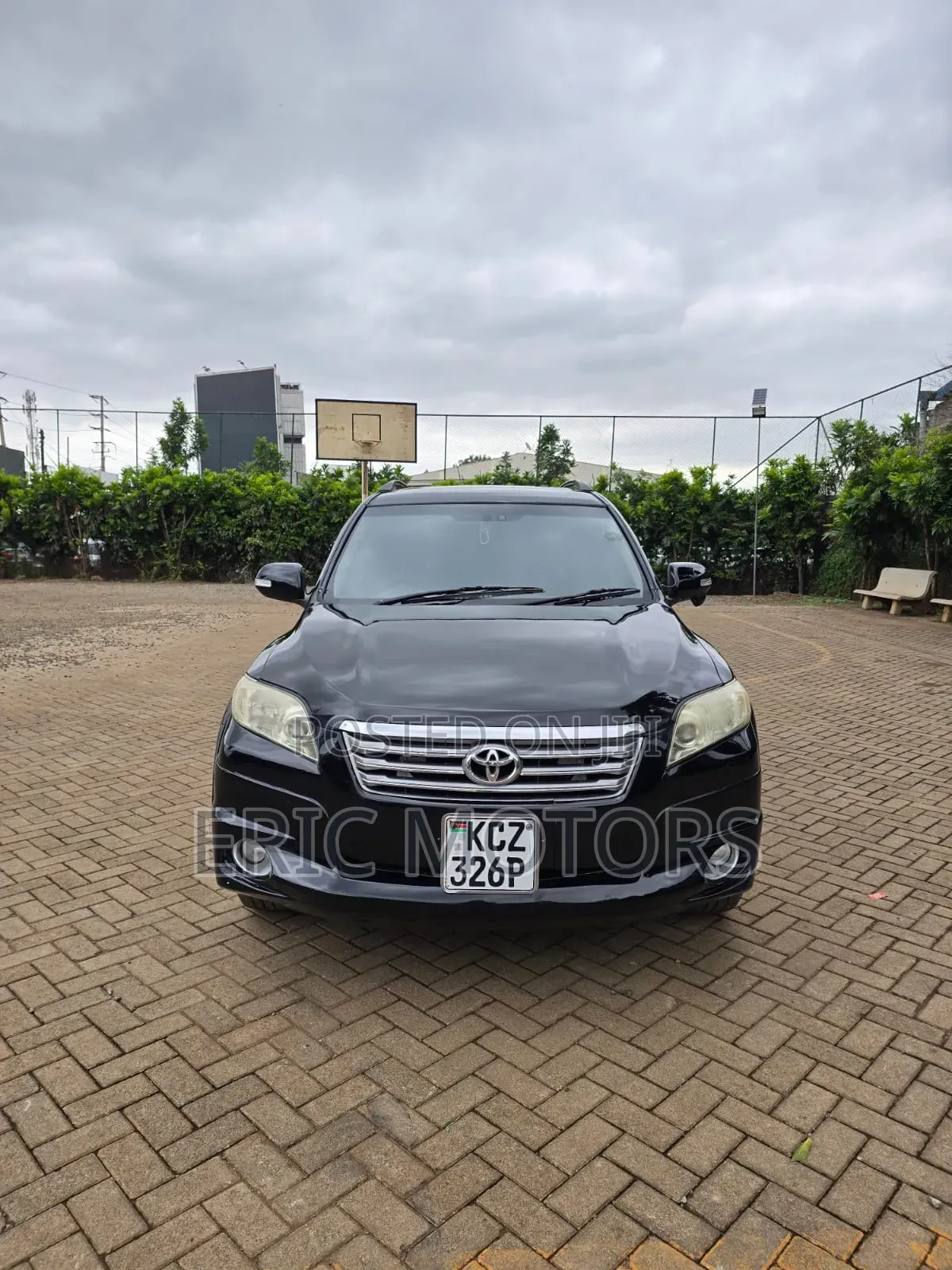 Toyota Vanguard 2013