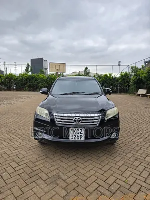 Toyota Vanguard 2013
