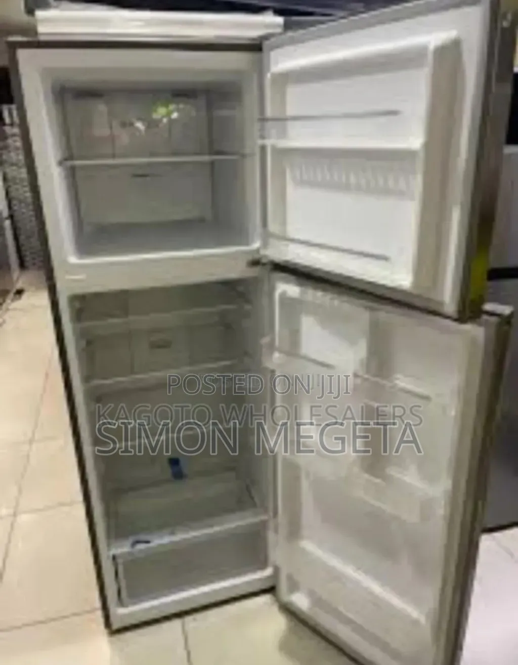 Top Freezer Roch 334l Fridge