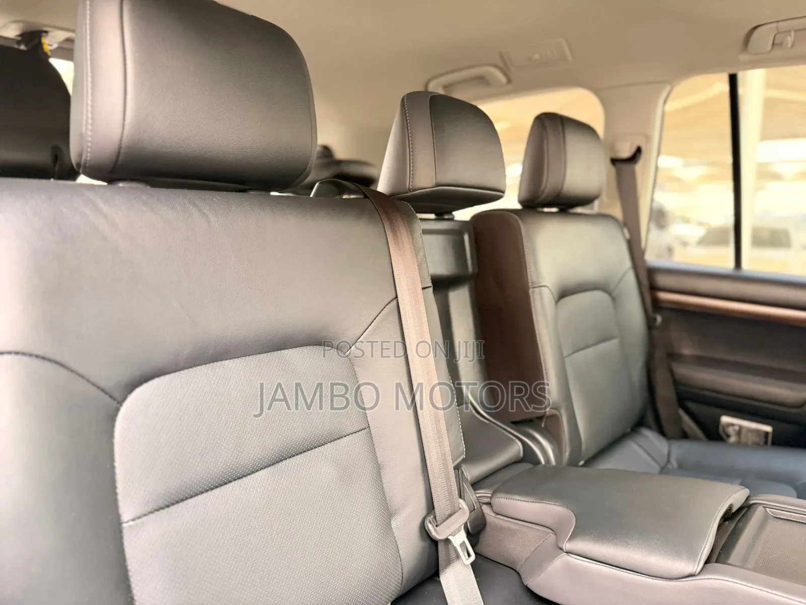 Toyota Land Cruiser 4.5 V8 TD 2020 Gray