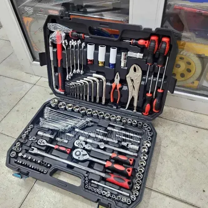 Readily Available Professional Mechanic Tool