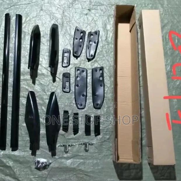 Prado 120 Black Roof Rails Brackets