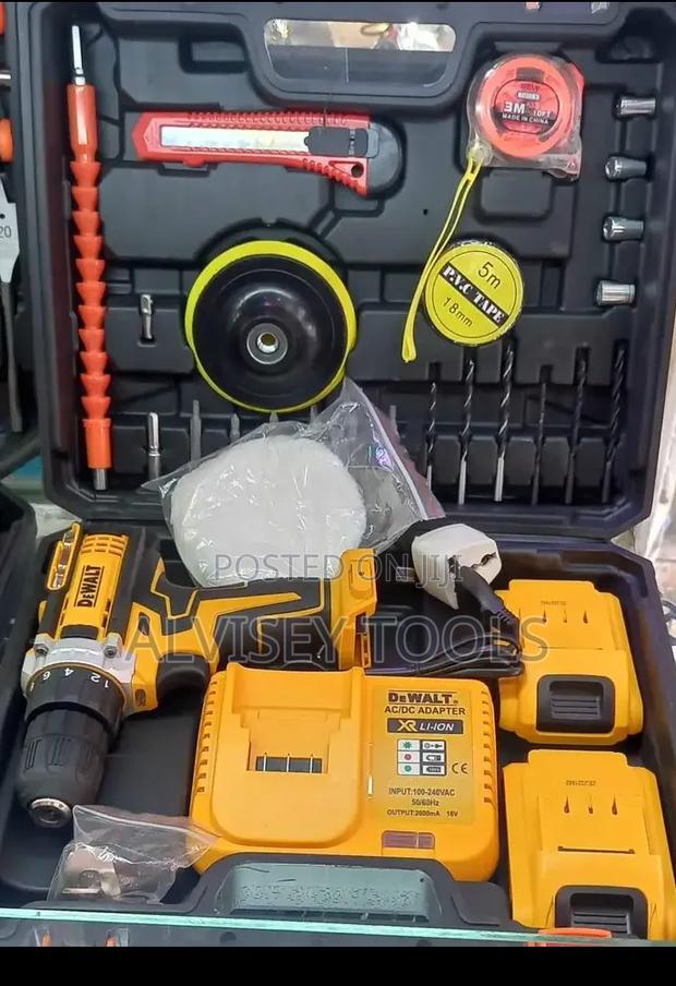 Cordless Dewalt Buffing DRLL 18v - main view
