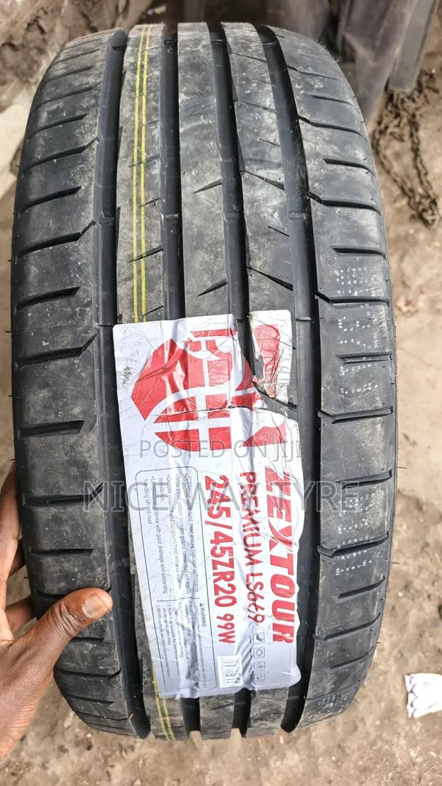 245/45r20 Zextour