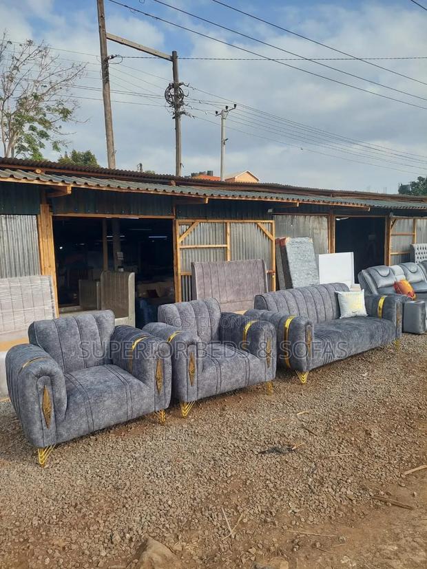 Grey 3-1-1 Sofa Set on Offer