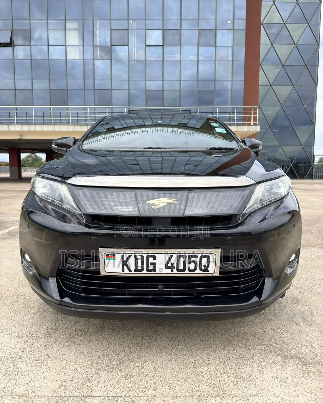Toyota Harrier 2.0 2014 Black
