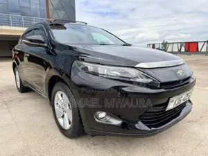 Toyota Harrier 2.0 2014 Black