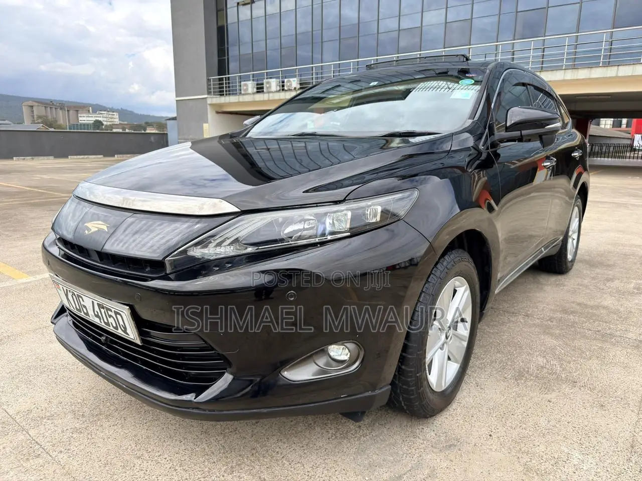 Toyota Harrier 2.0 2014 Black