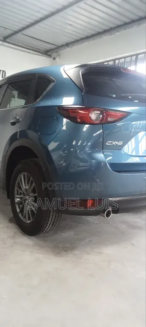 Mazda CX-5 2020 Blue