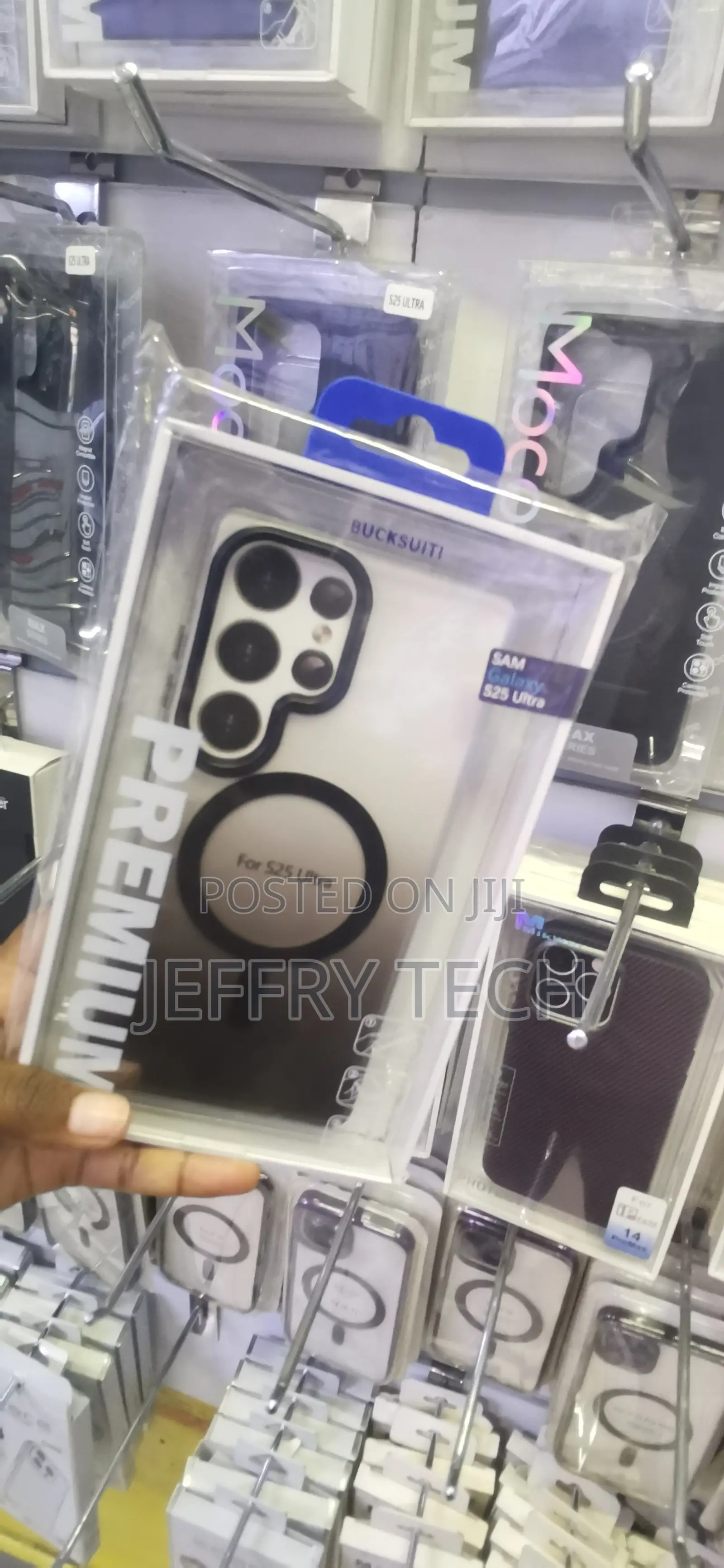 Samsung Galaxy S25 Ultra, Matte Finish and a Black Border Design Case