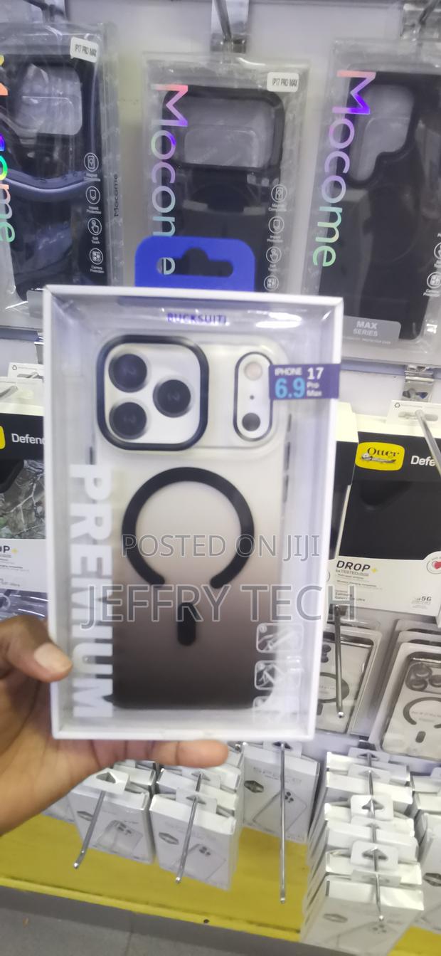 iPhone 17 Pro Max With a Gradient Black Finish Cover - main view
