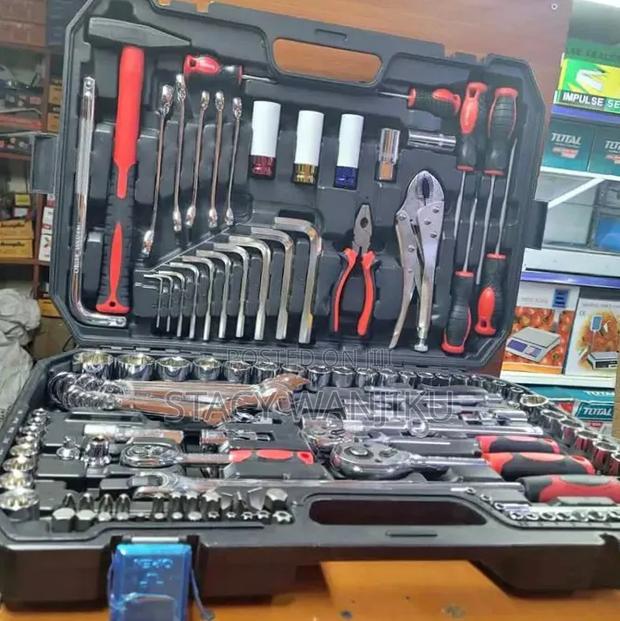 Ideal Tool Box Set