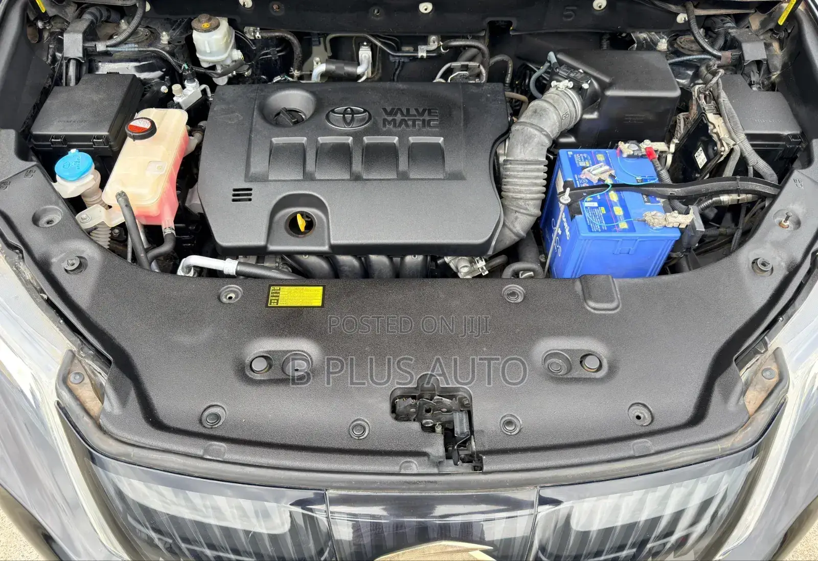 Toyota Harrier 2.0 2015 Black