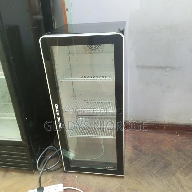 Medium Showcase Chiller Sanden - thumbnail 3