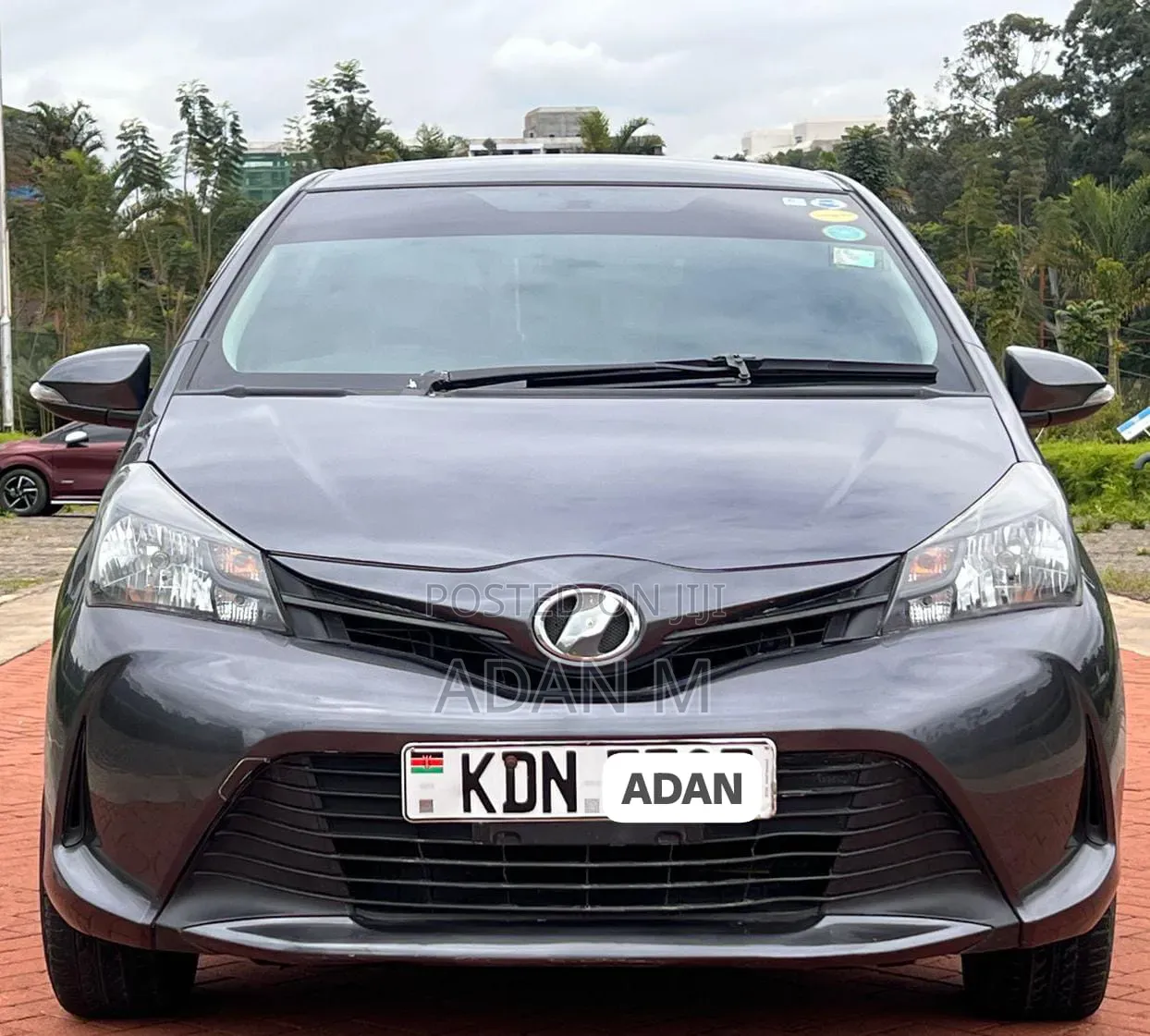 Toyota Vitz 2016 Gray