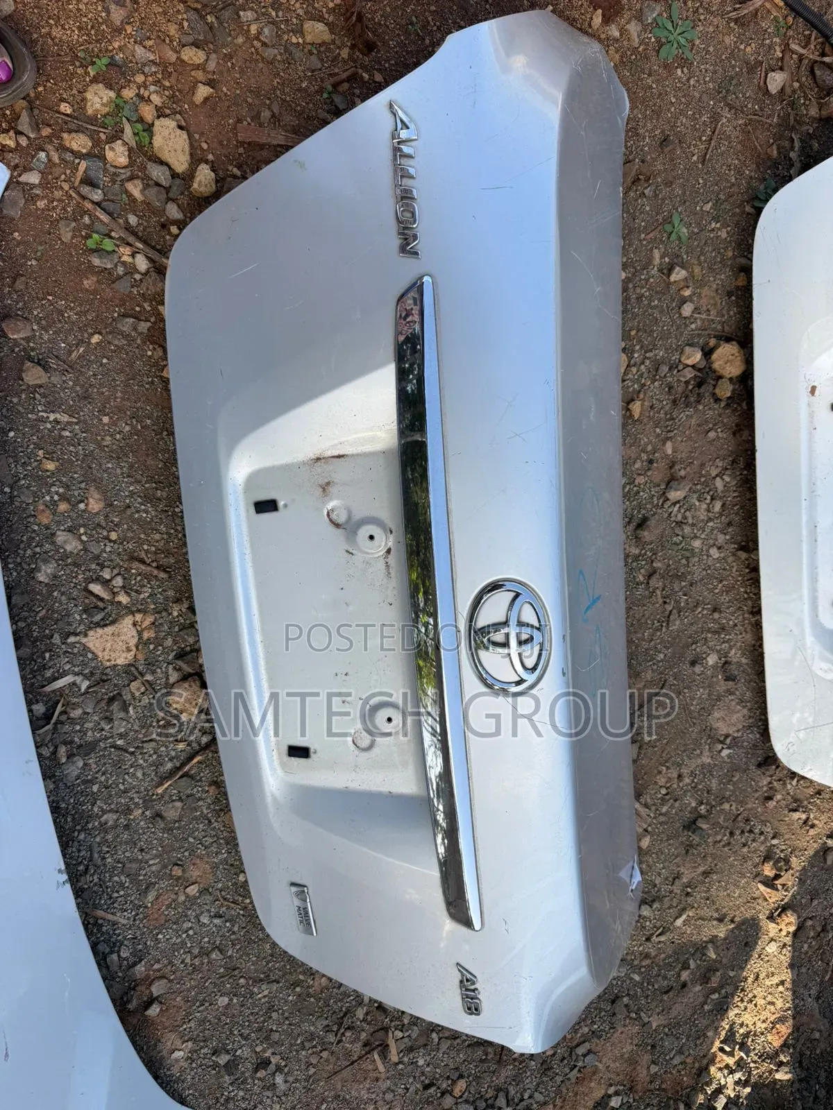 Super Clean Toyota Allion Tail Gates