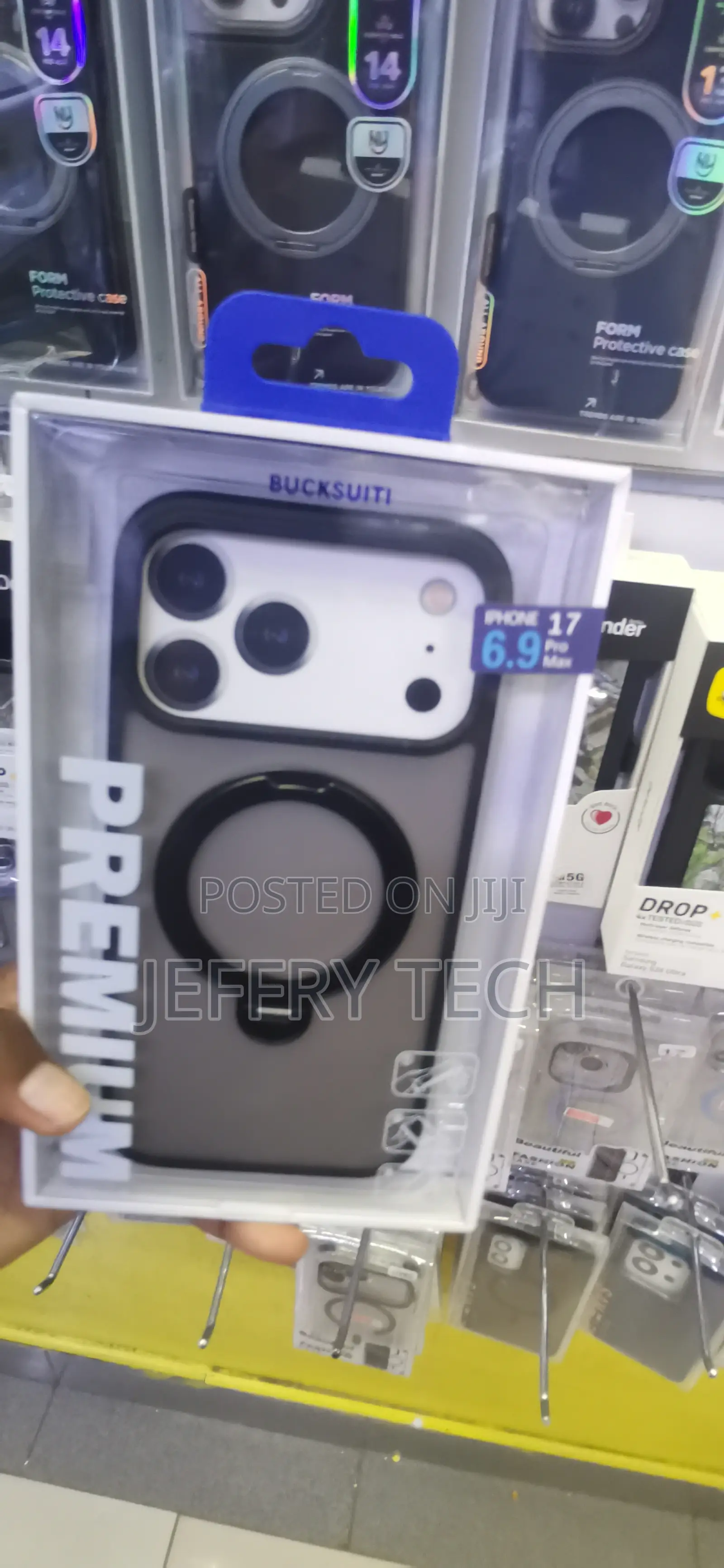iPhone 17 Pro Max Built-in Flush Magnetic Ring Cover