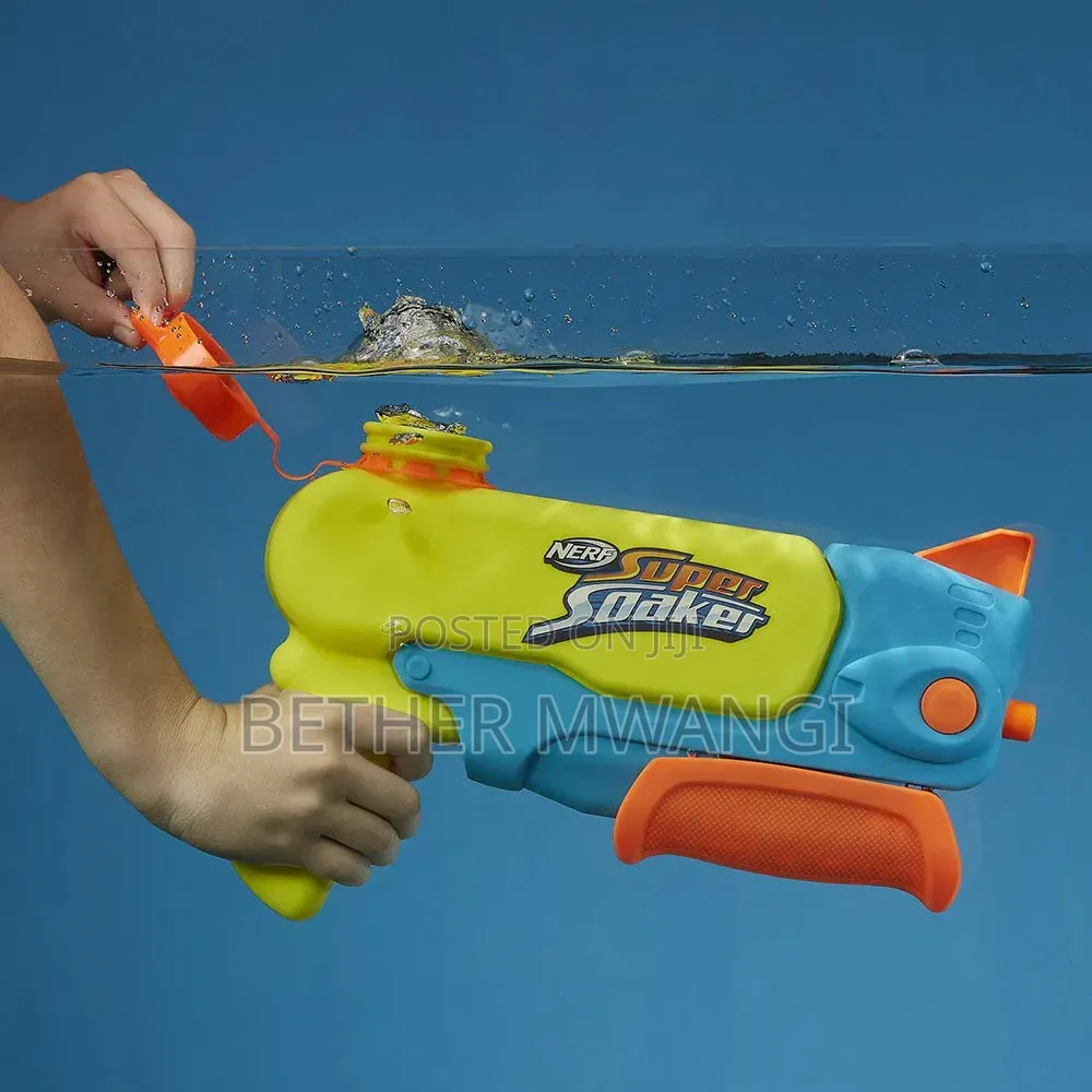 Nerf Super Soaker Wave Spray Water Blaster