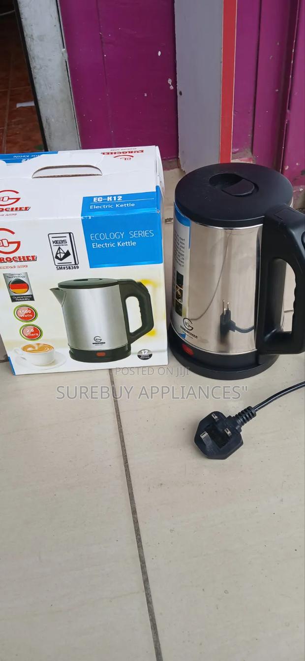 Eurochef 2 Litre Fast Boil Stainless Steel Kettle – 3 Pin Plug