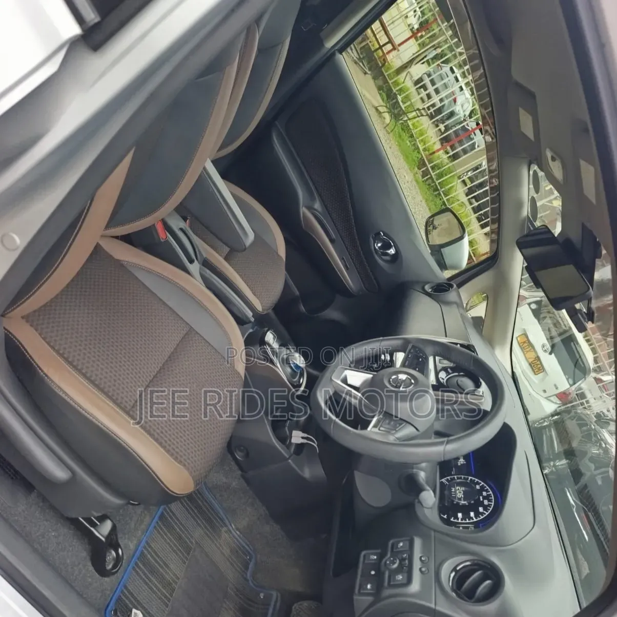 Nissan Note 1.2 Hybrid NISMO 2018 Silver