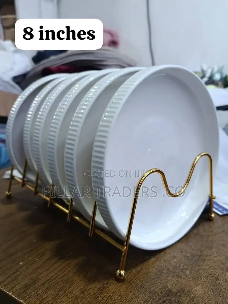 Elegant 6-Piece Ceramic Plate Set With Gold Storage Rack