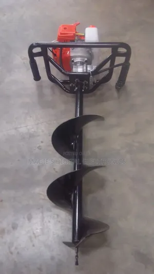 Well Performing 4stroke Lusqi Earth Auger