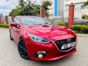 Mazda Axela SV Premium 2014 Red