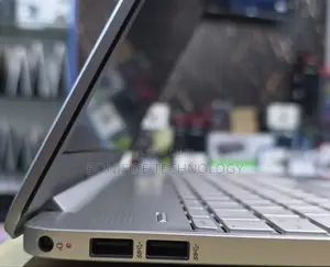 Laptop HP 15S 8GB AMD Ryzen 7 SSD 512GB