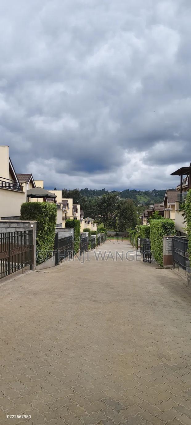 4bdrm Mansion in Milimani, Kibiku for rent