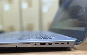 Laptop HP ZBook 17 G6 32GB Intel Core i9 SSD 512GB